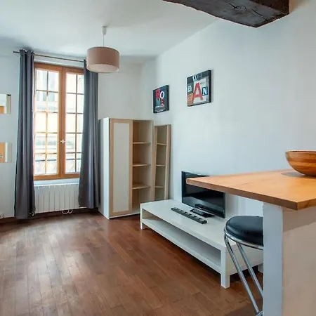 Spacieux Dans Le Beau Quartier Du Marais