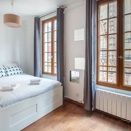Spacieux Dans Le Beau Quartier Du Marais * Paris