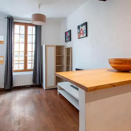 Apartment Spacieux Dans Le Beau Quartier Du Marais Paris