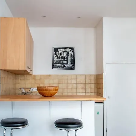 Spacieux Dans Le Beau Quartier Du Marais Apartament *