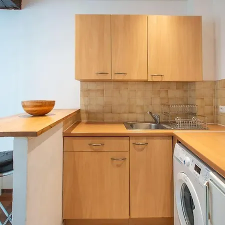 Spacieux Dans Le Beau Quartier Du Marais Apartament *